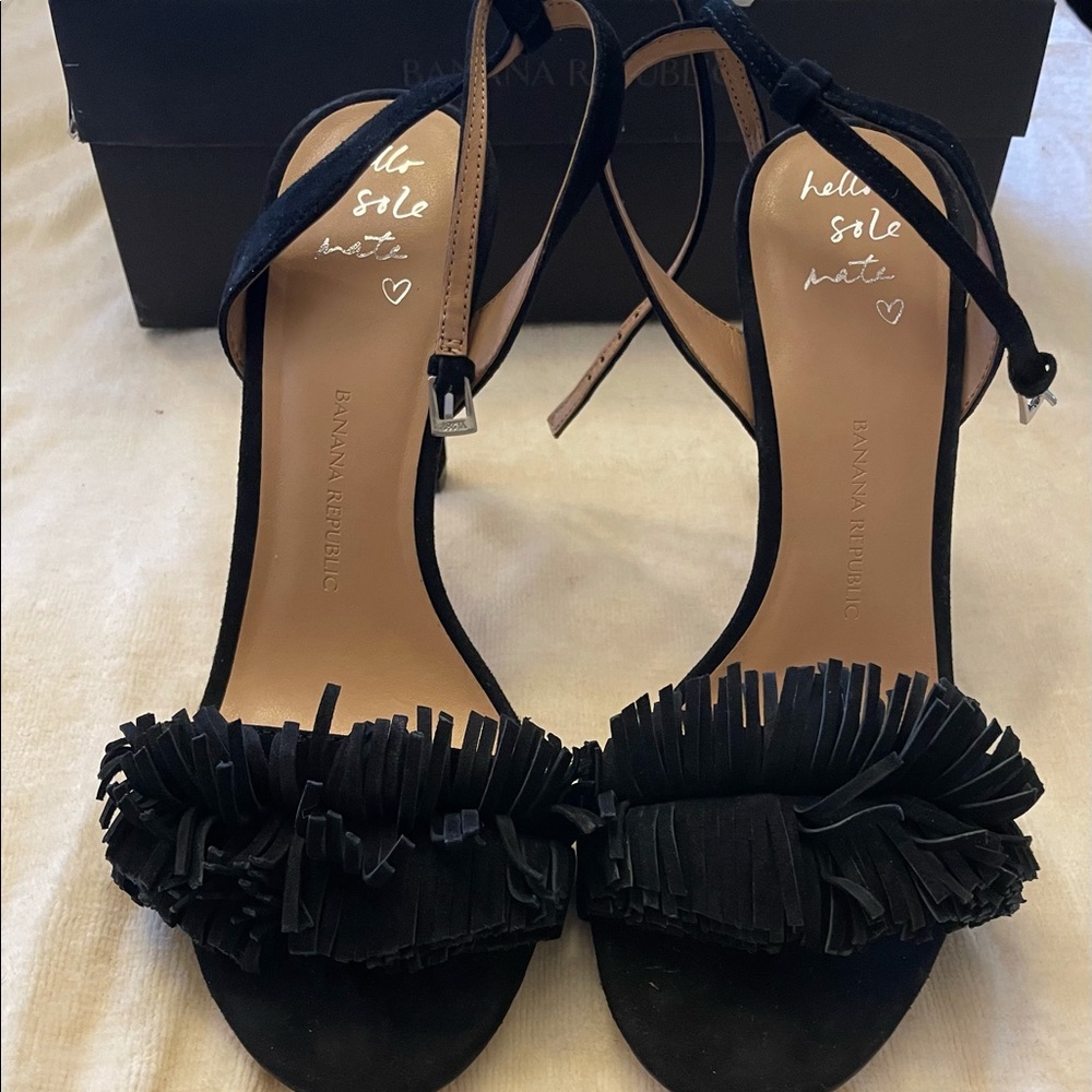 Banana Republic honey bis sandal size 10